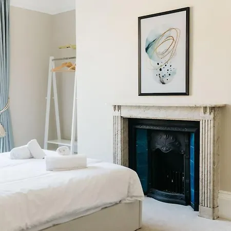 Luxury, Central, Sun-Filled 3 Bed Haven In Bath Exterior photo