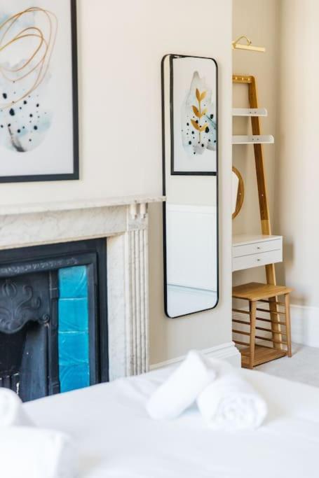 Appartement Luxury, Central, Sun-filled 3 Bed Haven In